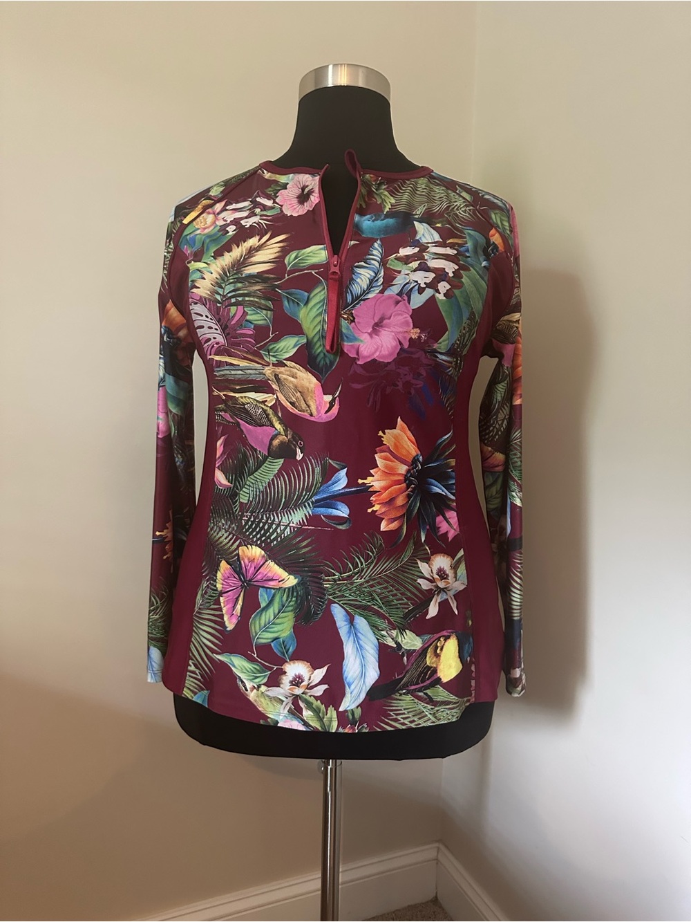 NWT Cacique swim top Floral Long-Sleeve Top in Burgundy sz 18